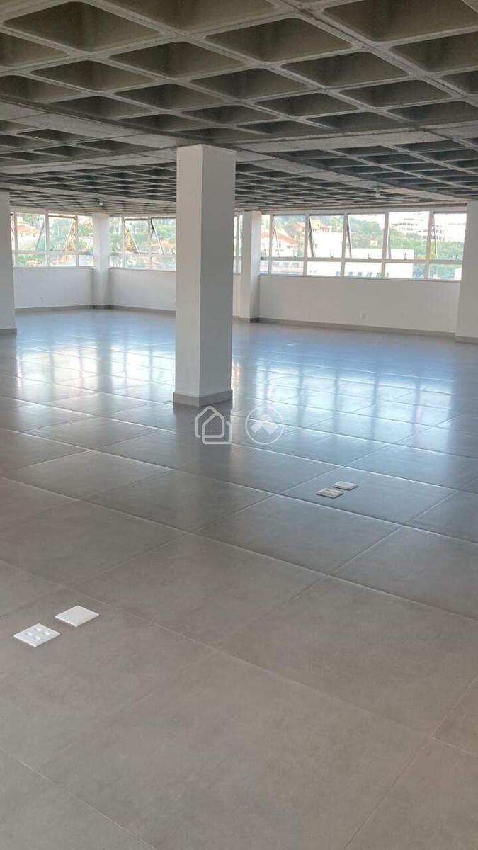 Sala, Estoril, 59 Vagas