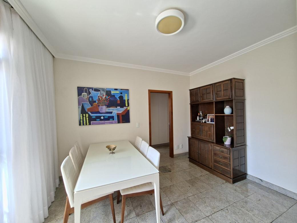 Apartamento, Coração de Jesus, 3 Quartos, 2 Vagas, 1 Suíte