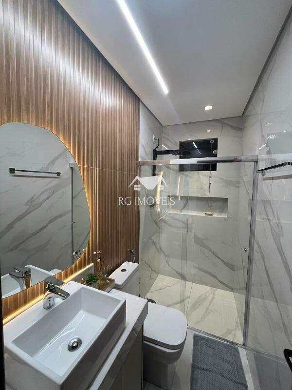 Casa, Conjunto Habitacional Bueno Franco, 3 Quartos, 4 Vagas