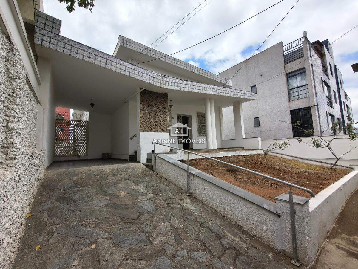 Casa, Colégio Batista, 4 Quartos, 2 Vagas
