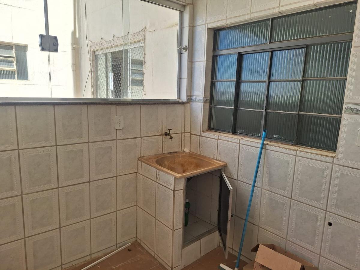 Apartamento, Centro, 2 Quartos, 1 Vaga