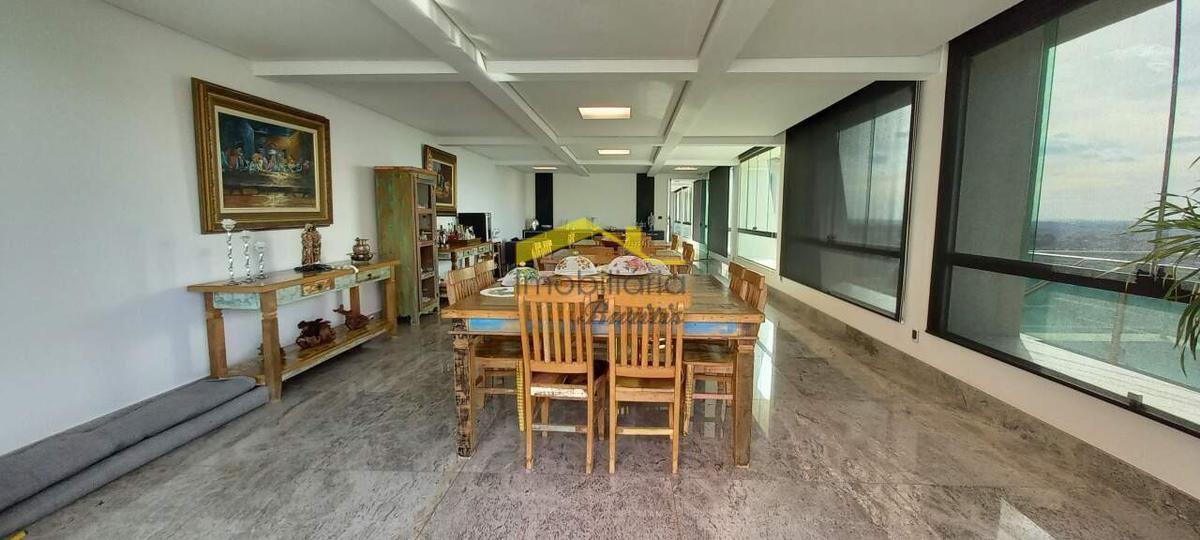 Casa, Buritis, 6 Quartos, 5 Vagas, 6 Suítes