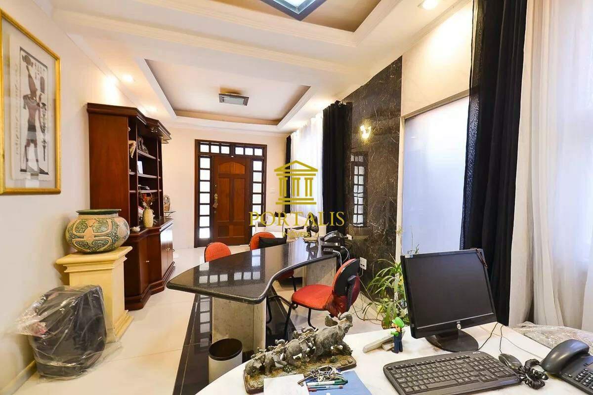 Casa, Santa Teresa, 6 Quartos, 2 Vagas, 4 Suítes