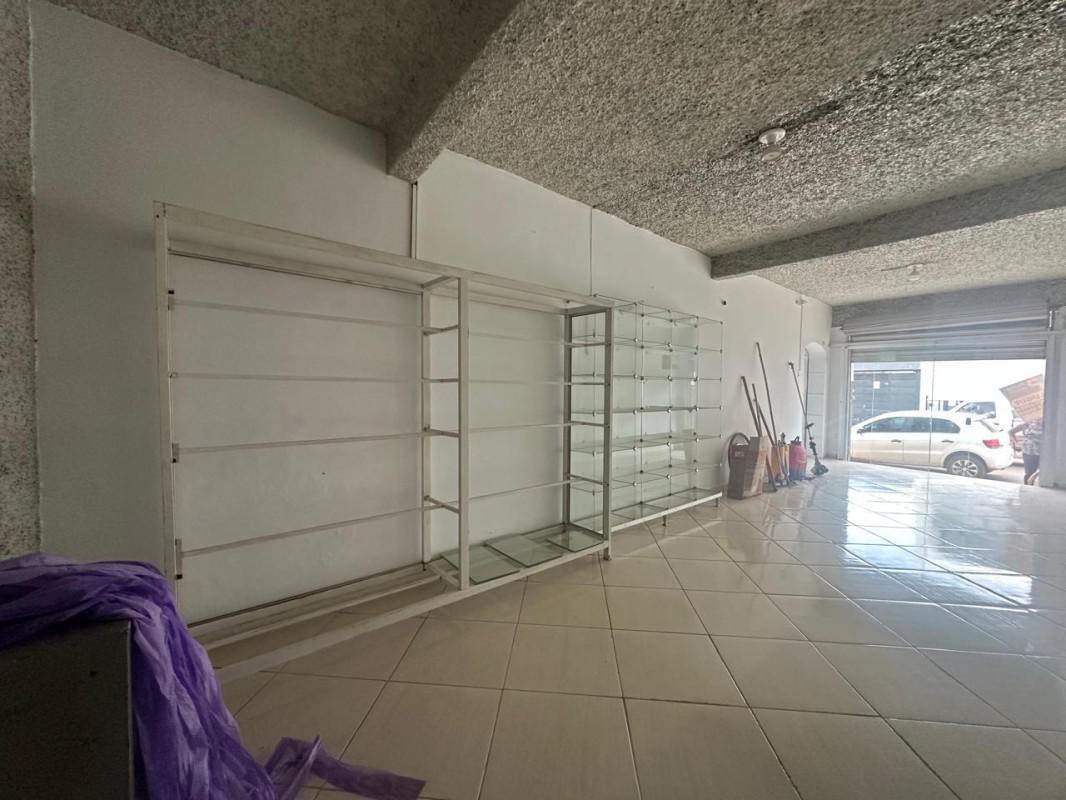 Andar, Centro, 0 Quarto, 0 Vaga