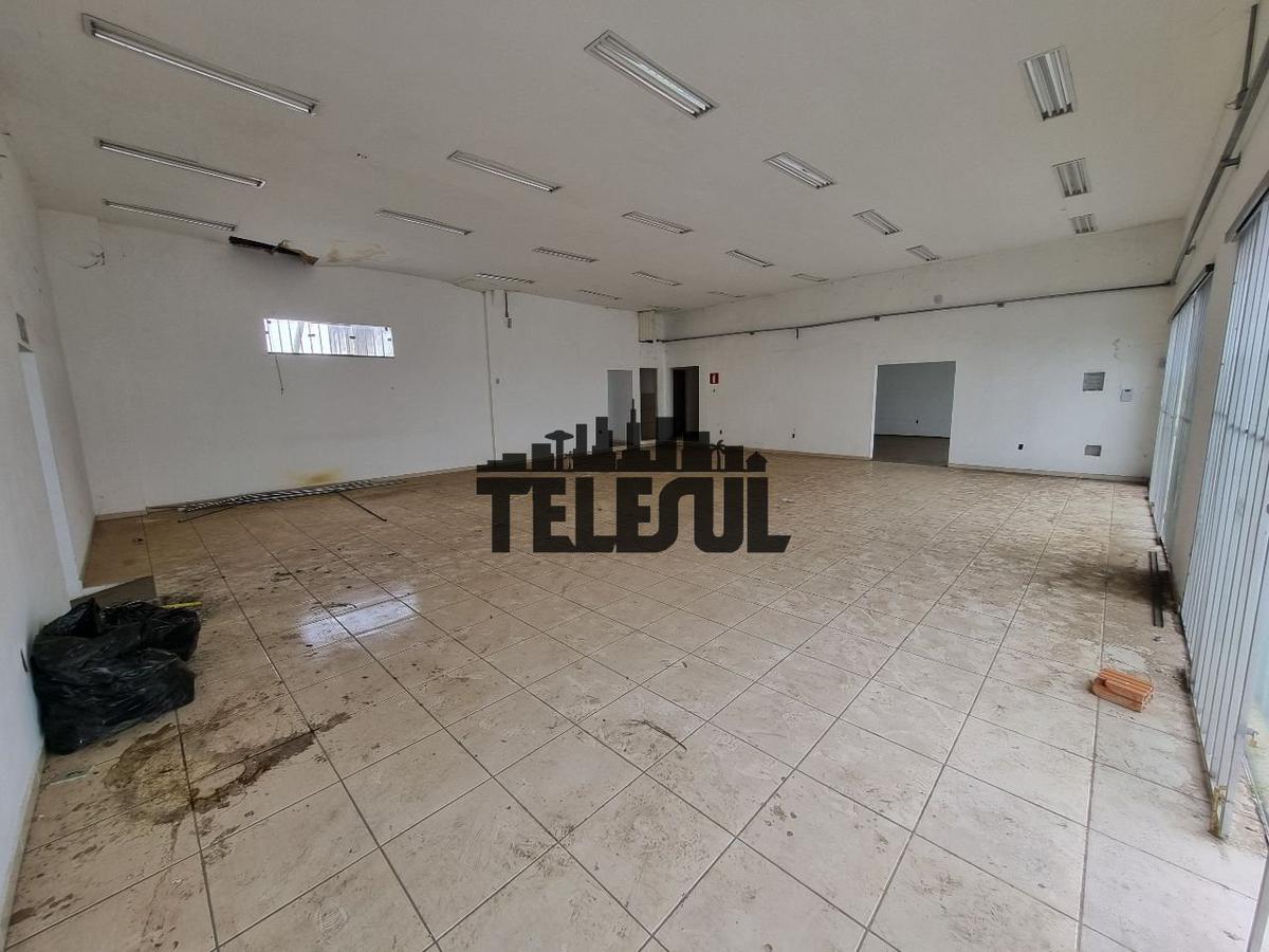 Galpão, Vila Isabel, 0 Quarto, 0 Vaga