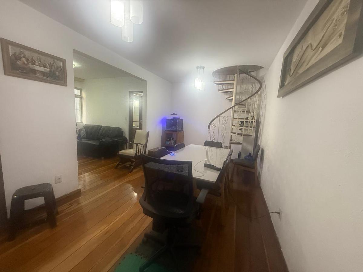 Cobertura, Santa Cruz, 4 Quartos, 2 Vagas, 1 Suíte