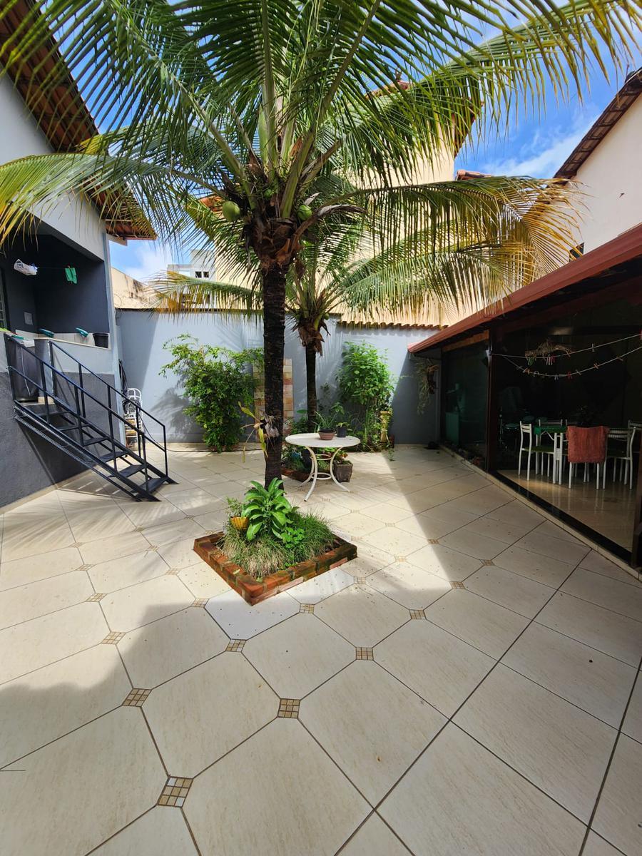 Casa, Arvoredo, 2 Quartos, 2 Vagas, 1 Suíte