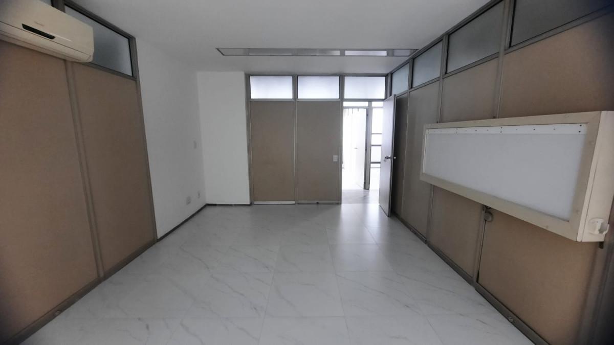 Sala, Santa Efigênia, 0 Quarto, 1 Vaga