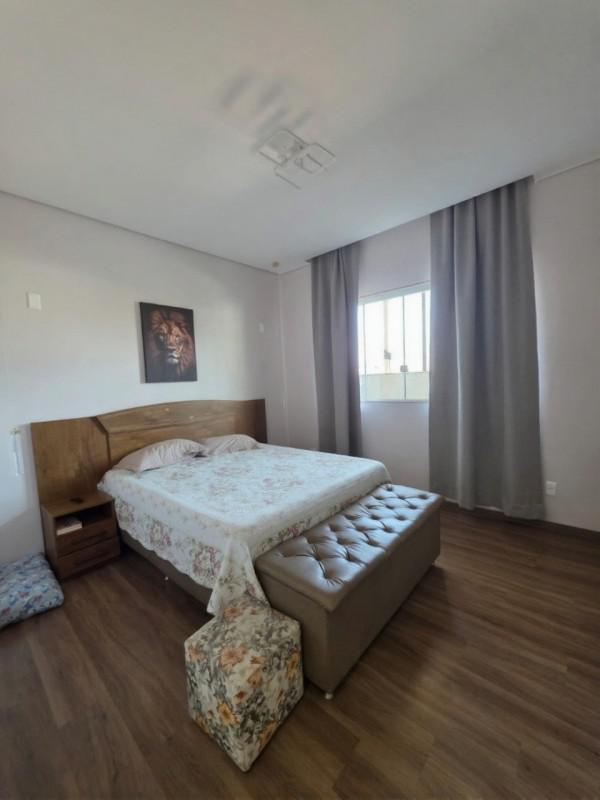 Casa, Lindéia, 3 Quartos, 4 Vagas, 1 Suíte