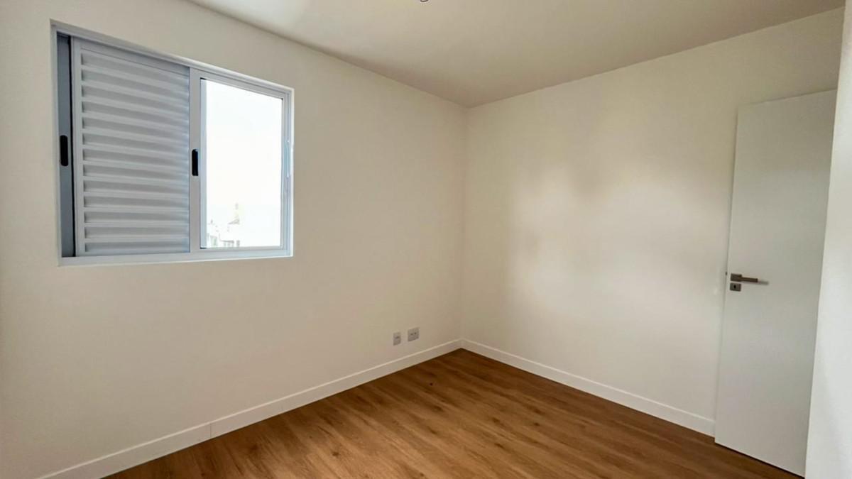 Apartamento, Sagrada Família, 3 Quartos, 2 Vagas, 1 Suíte
