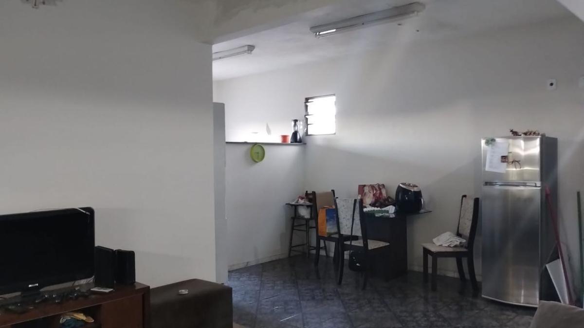 Prédio, Santa Cruz, 5 Quartos, 2 Vagas, 1 Suíte