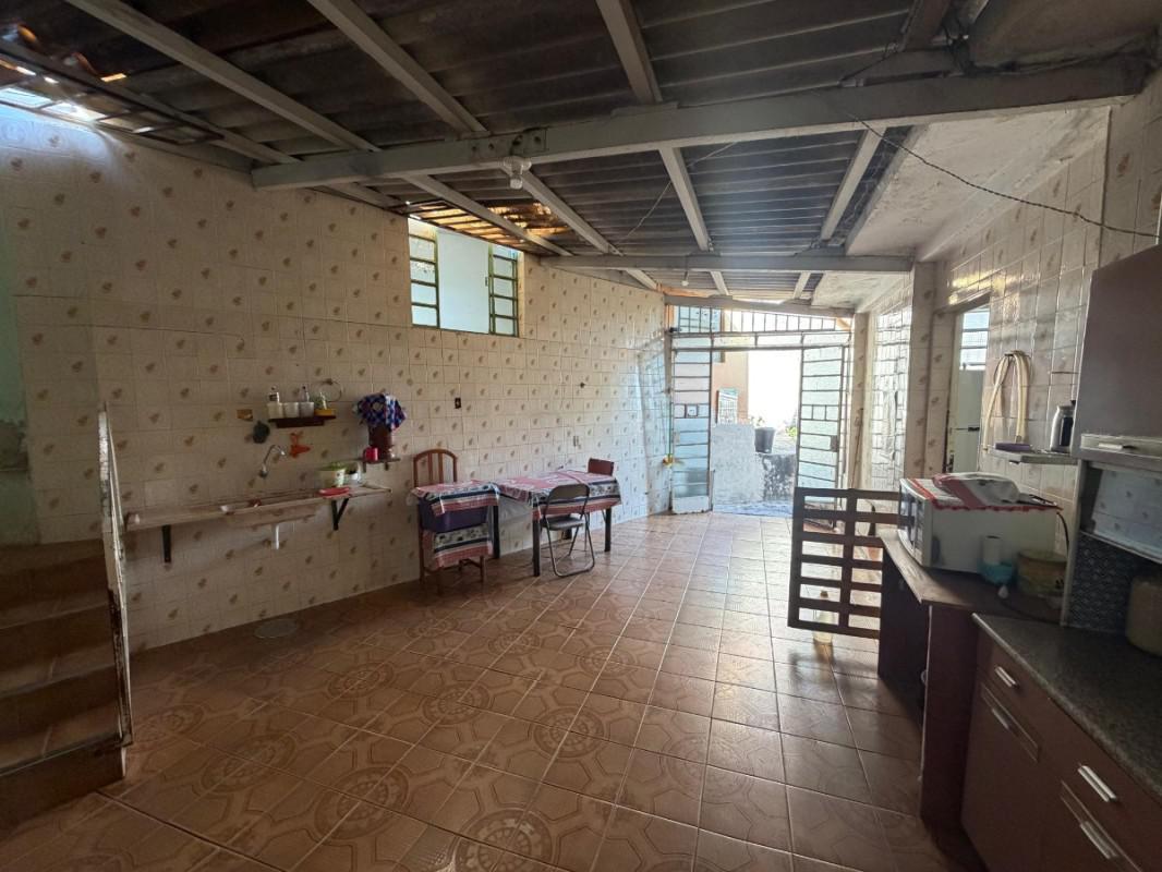 Casa, Santa Inês, 4 Quartos, 2 Vagas