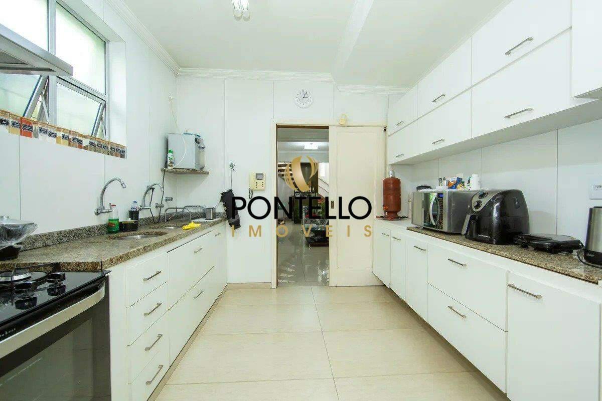 Casa, Prado, 5 Quartos, 6 Vagas, 2 Suítes