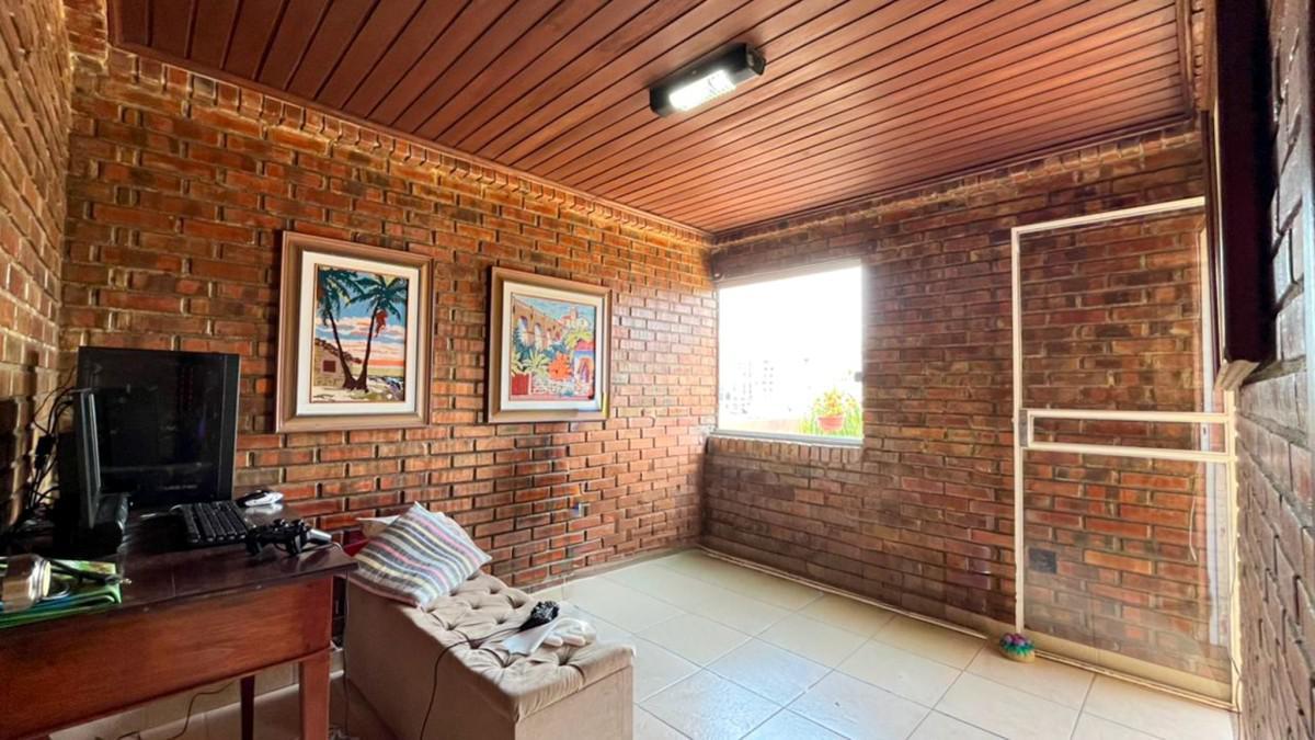 Cobertura, Alto Barroca, 4 Quartos, 2 Vagas, 1 Suíte