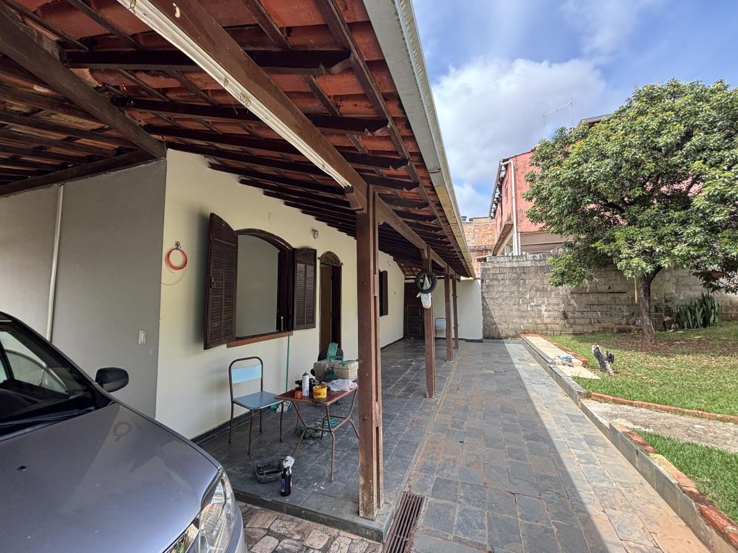 Casa, Duquesa I (são Benedito), 4 Quartos, 3 Vagas