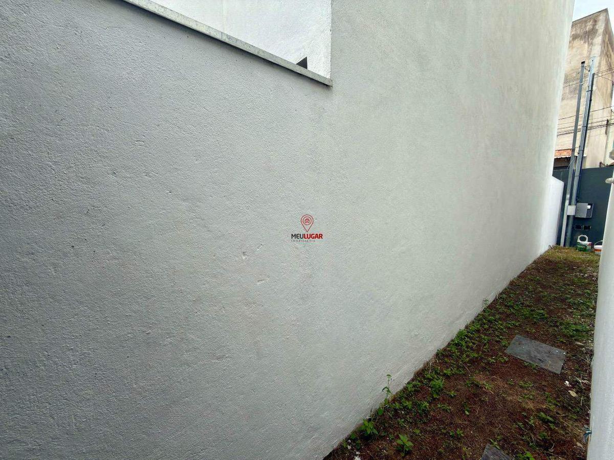 Casa, São Pedro, 2 Quartos, 2 Vagas, 1 Suíte