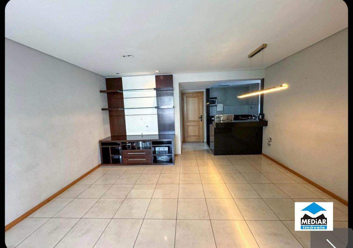 Apartamento, Funcionários, 3 Quartos, 2 Vagas, 1 Suíte