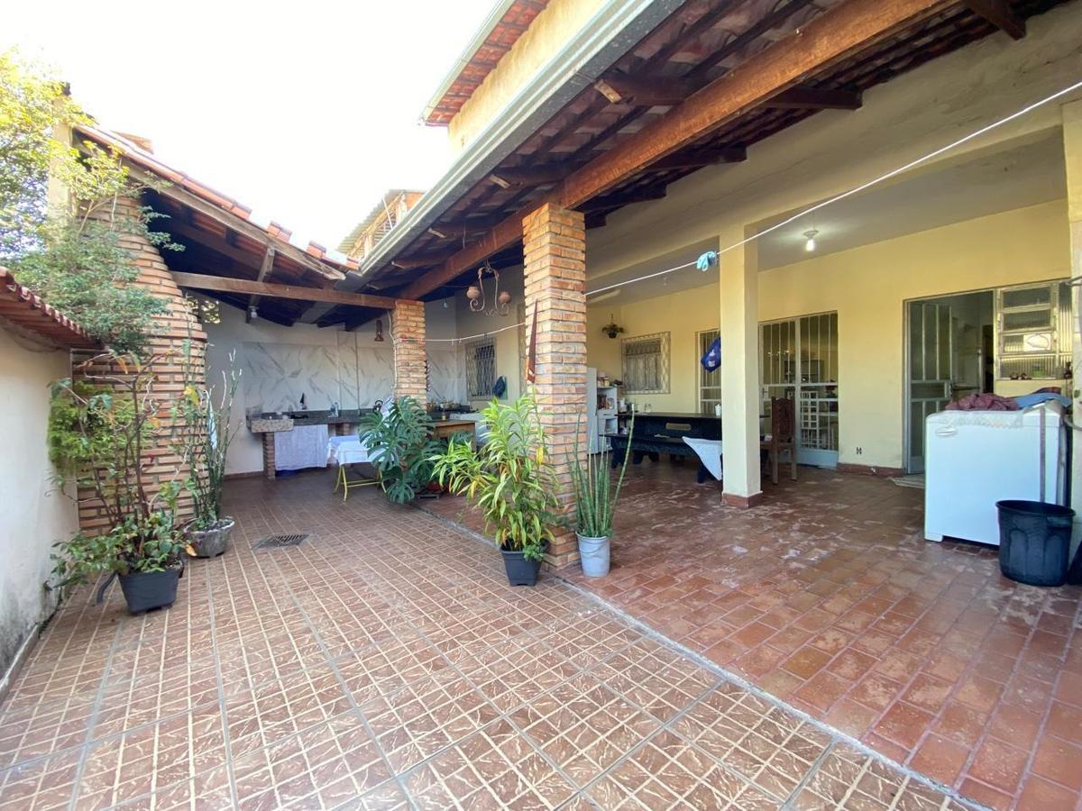 Casa, Itatiaia, 4 Quartos, 3 Vagas, 1 Suíte