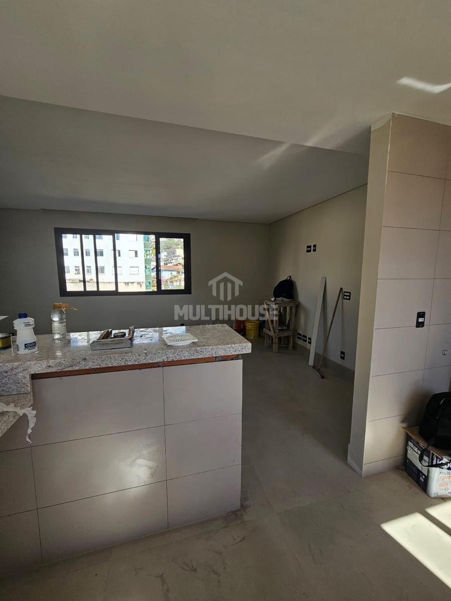 Apartamento, Santa Efigênia, 3 Quartos, 2 Vagas, 1 Suíte