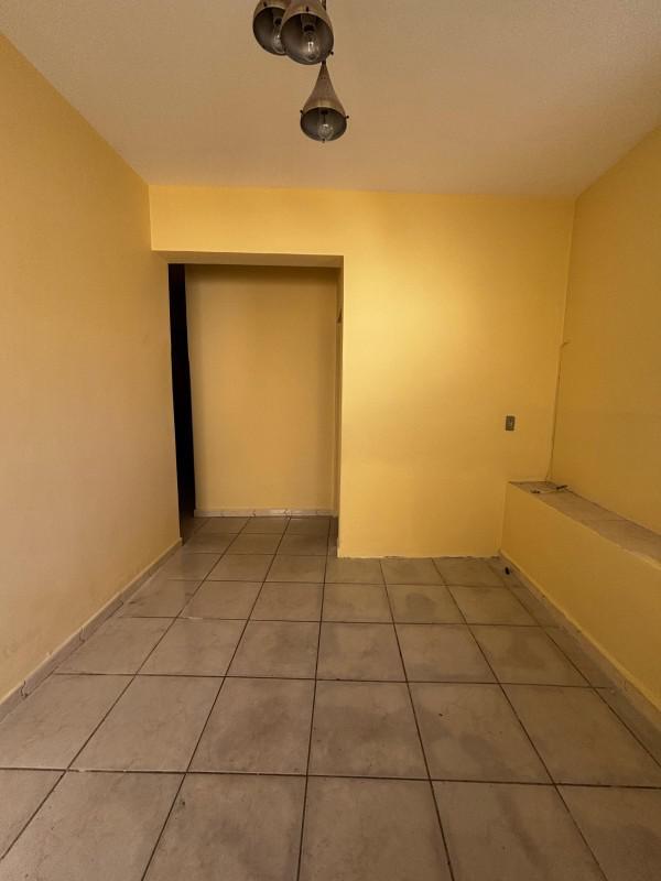 Casa, Renascença, 2 Quartos, 0 Vaga