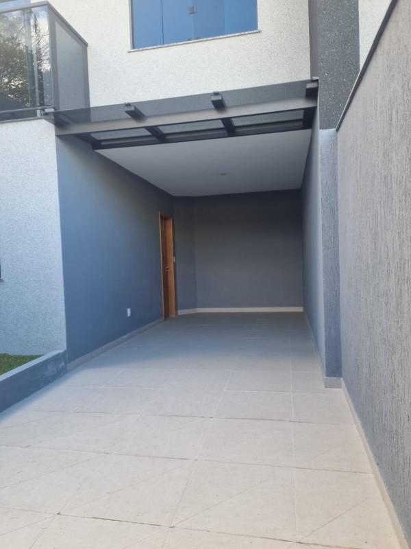 Casa, Cardoso (barreiro), 3 Quartos, 2 Vagas, 1 Suíte