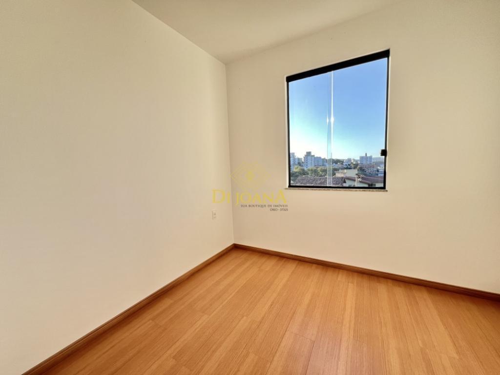 Casa, Centro, 3 Quartos, 4 Vagas, 1 Suíte