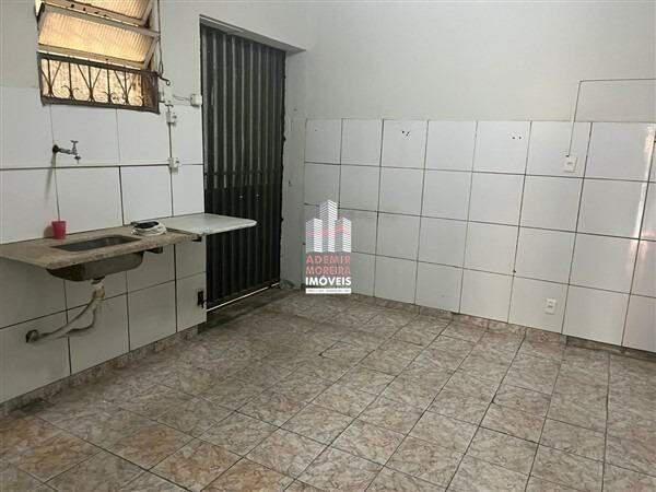 Loja, Alípio de Melo