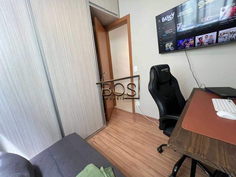 Apartamento, Sagrada Família, 2 Quartos, 1 Vaga