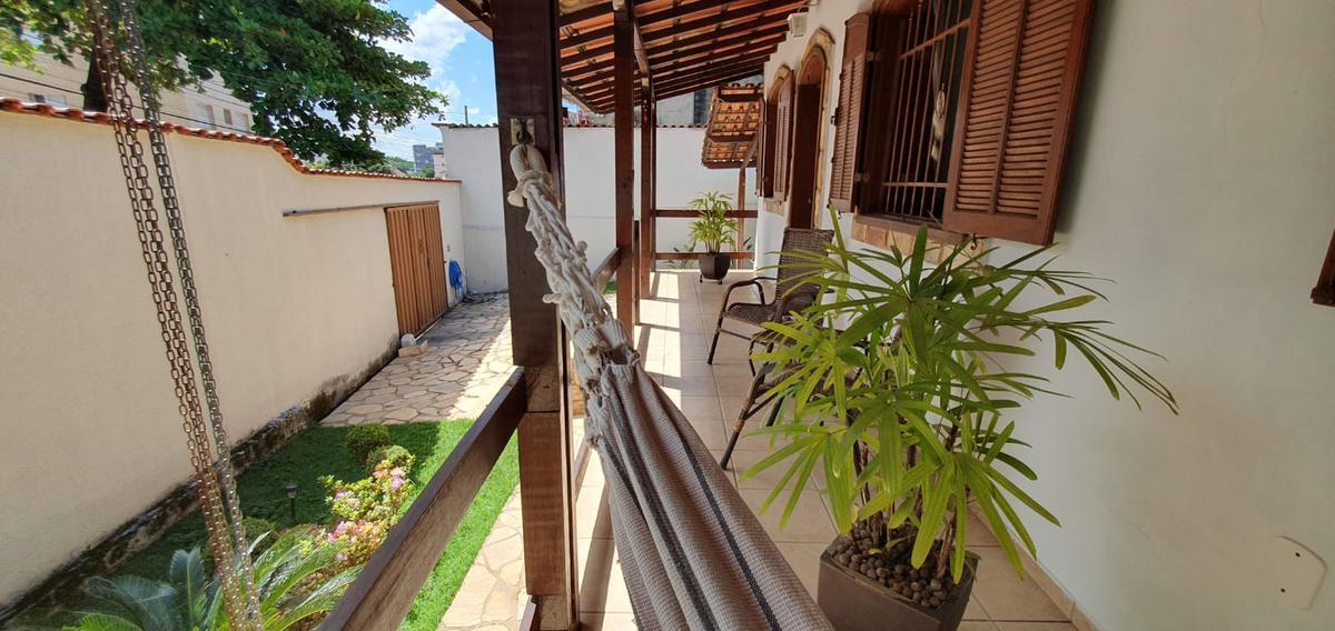 Casa, Salgado Filho, 3 Quartos, 5 Vagas, 1 Suíte