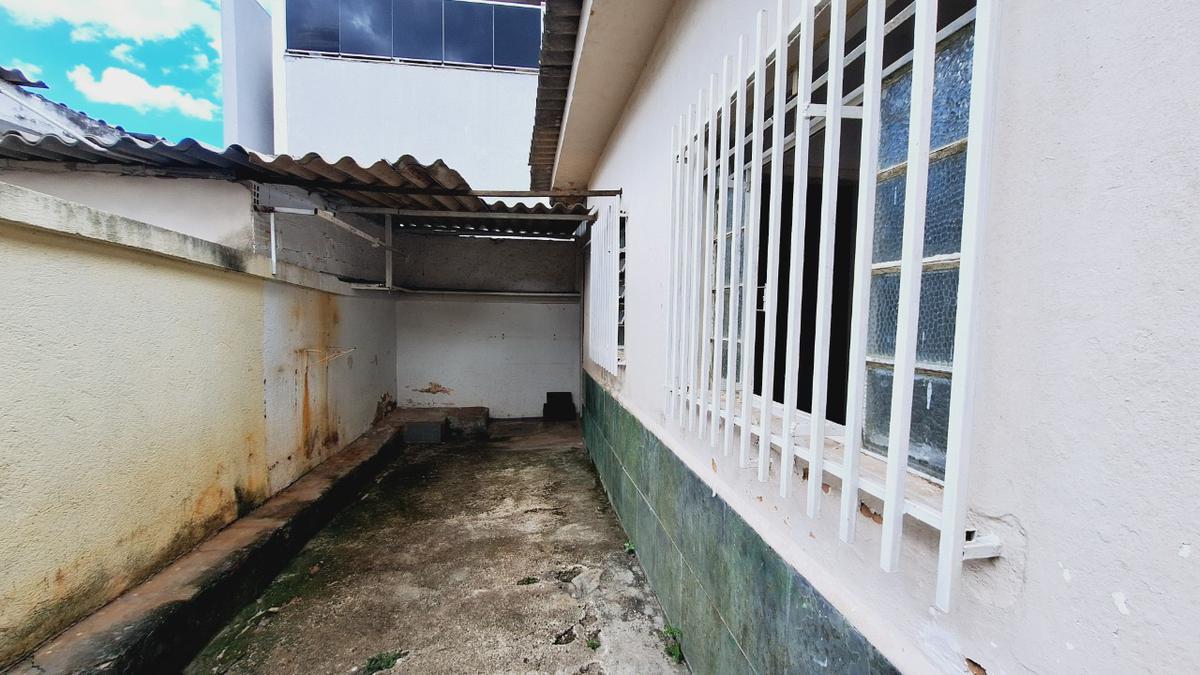 Lote, São Bernardo, 1 Quarto, 0 Vaga