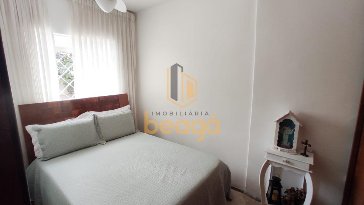 Casa, Santa Terezinha, 5 Quartos, 4 Vagas, 1 Suíte