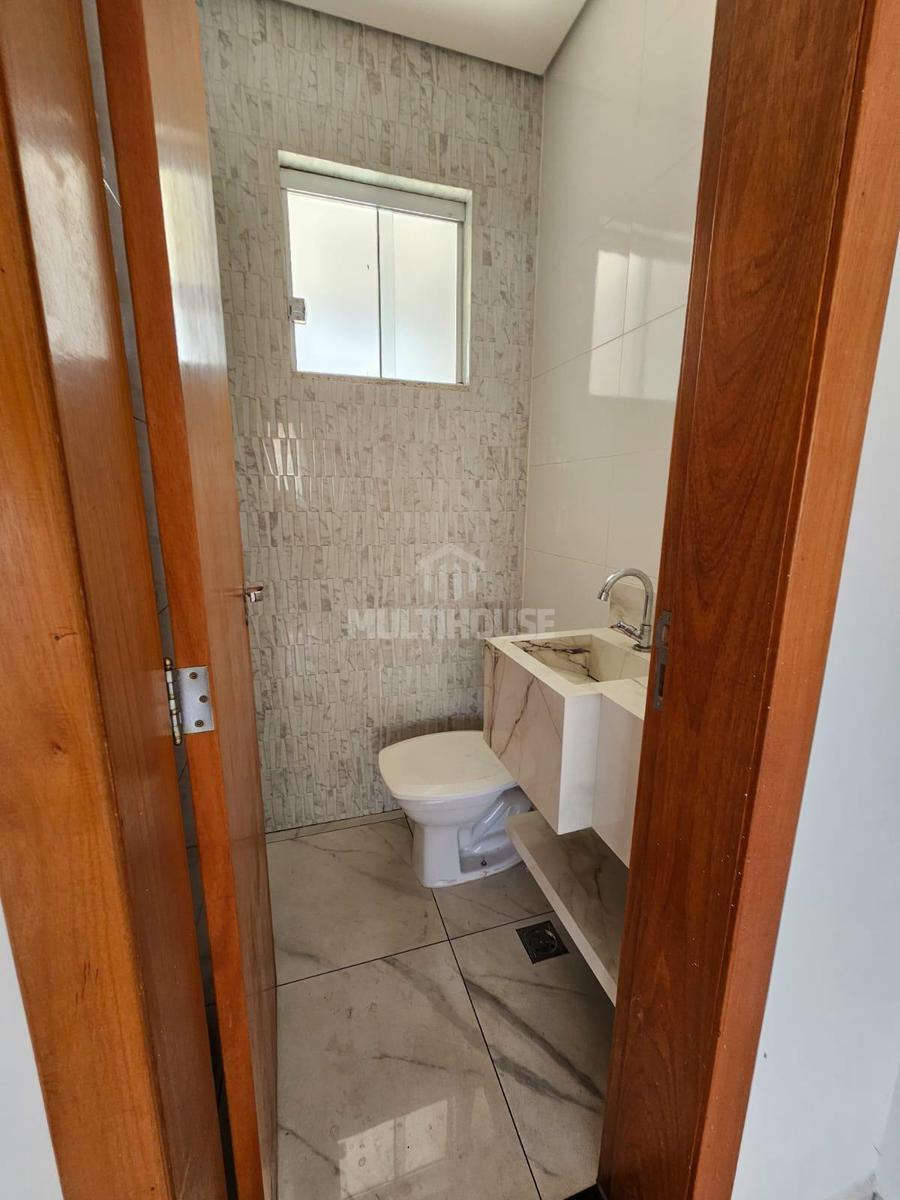 Casa, Santa Mônica, 3 Quartos, 2 Vagas, 1 Suíte