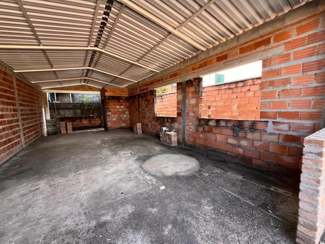 Casa, Jardim Riacho das Pedras, 3 Quartos, 2 Vagas, 1 Suíte
