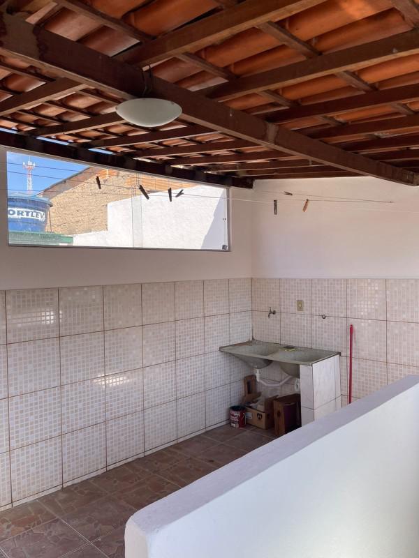 Casa, Nova Esperança, 2 Quartos, 0 Vaga