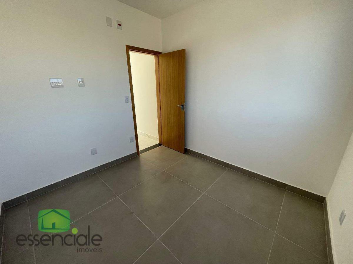Cobertura, Novo Eldorado, 2 Quartos, 2 Vagas, 1 Suíte
