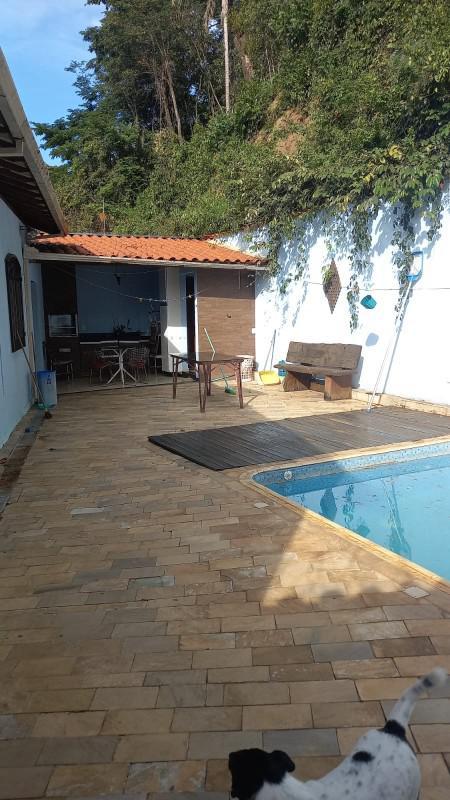 Casa, Ingá Alto, 3 Quartos, 4 Vagas, 2 Suítes