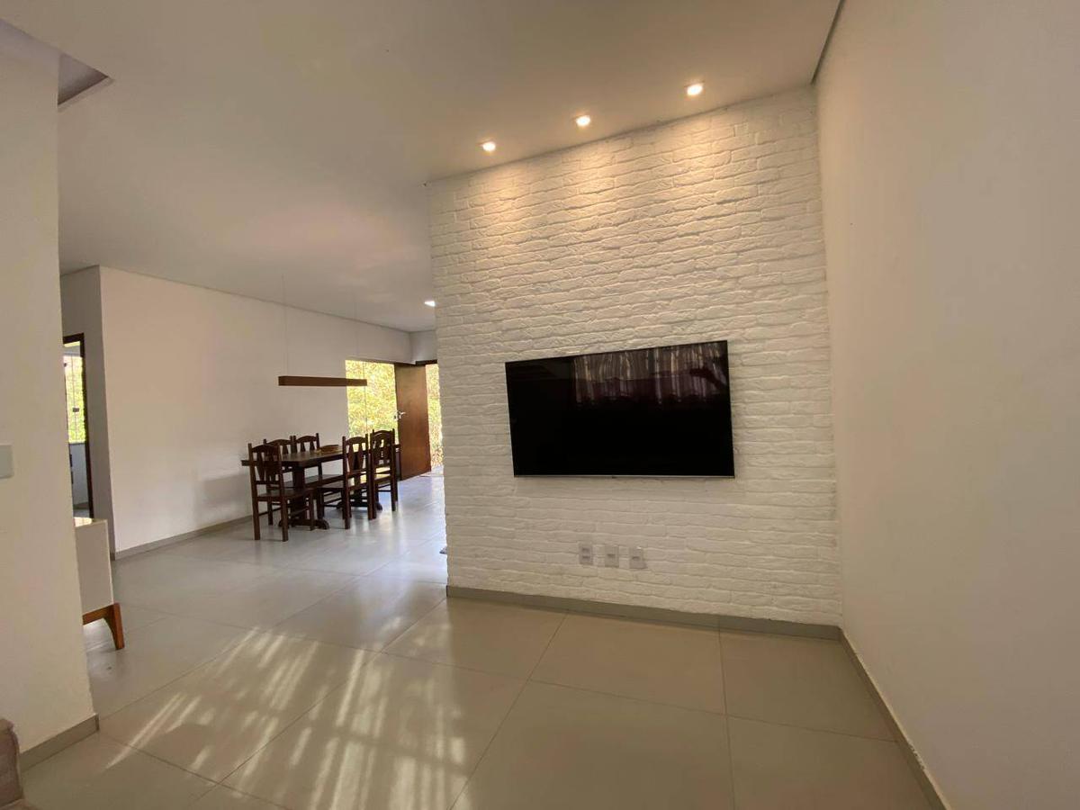 Casa, Primavera, 2 Quartos, 2 Vagas, 1 Suíte