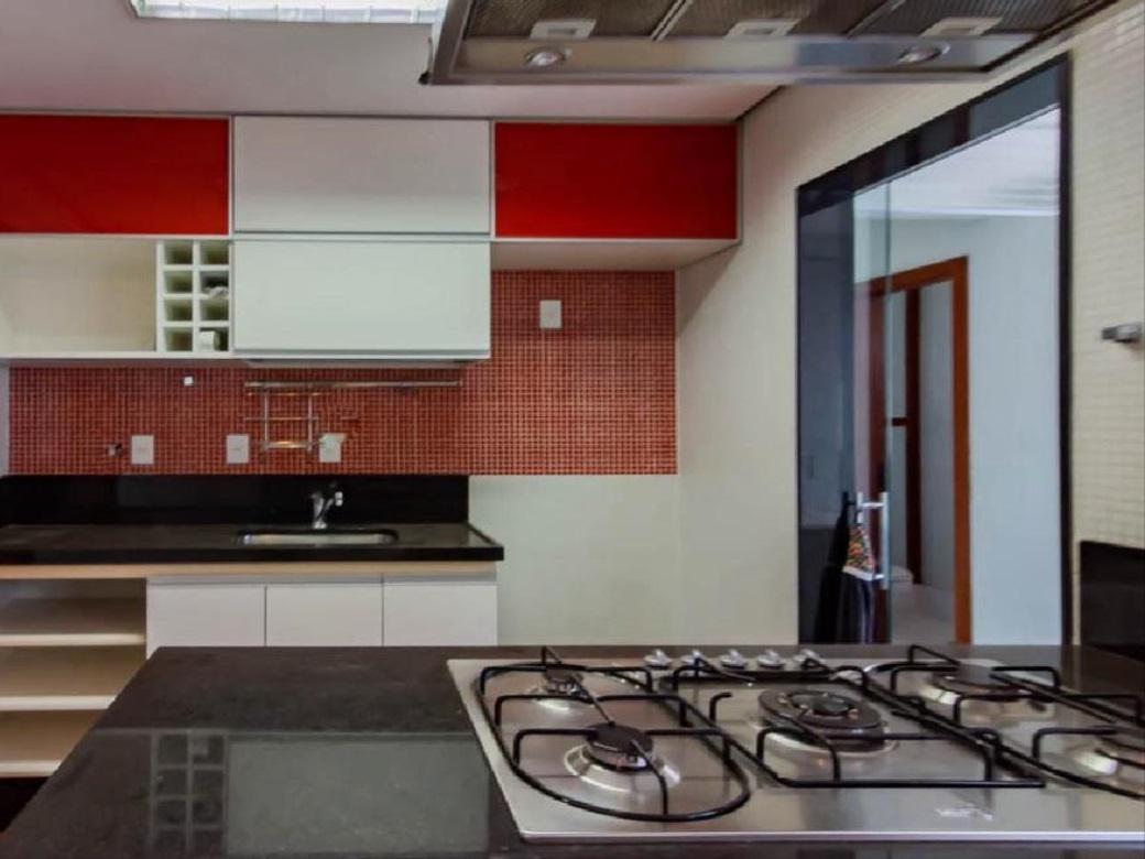 Apartamento, Funcionários, 2 Quartos, 2 Vagas, 1 Suíte