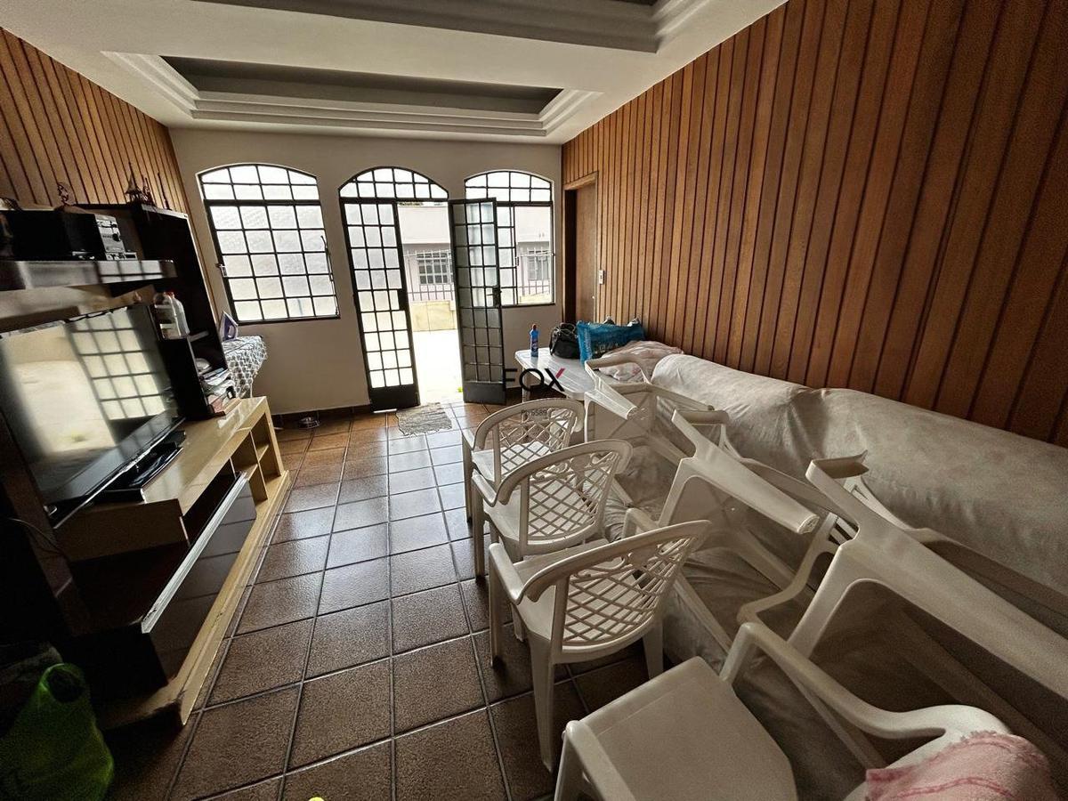 Cobertura, Luxemburgo, 5 Quartos, 2 Vagas, 2 Suítes