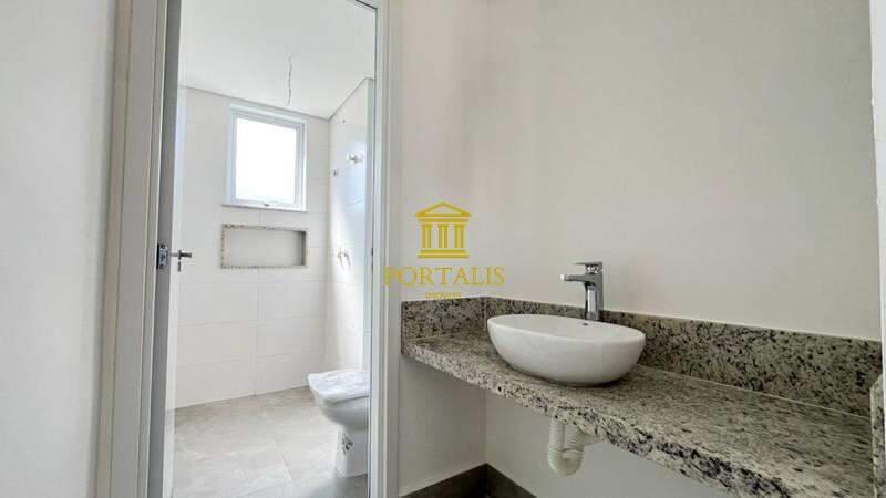 Apartamento, Castelo, 4 Quartos, 3 Vagas, 2 Suítes