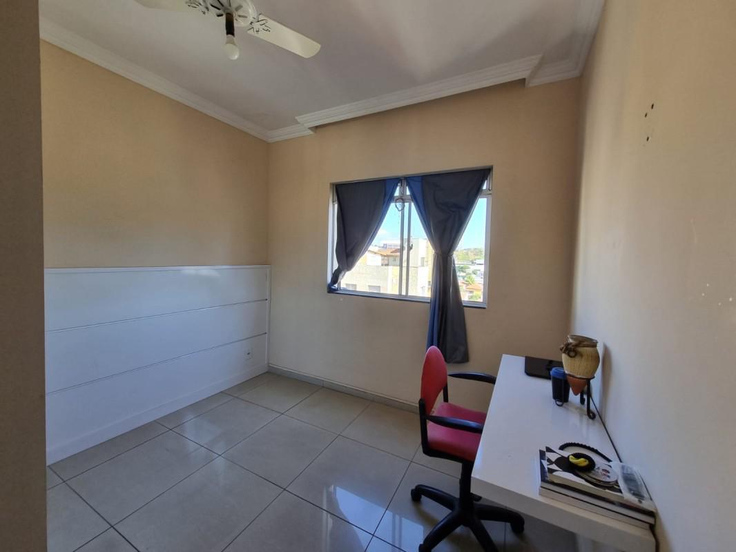 Cobertura, Jardim Riacho das Pedras, 3 Quartos, 2 Vagas, 1 Suíte