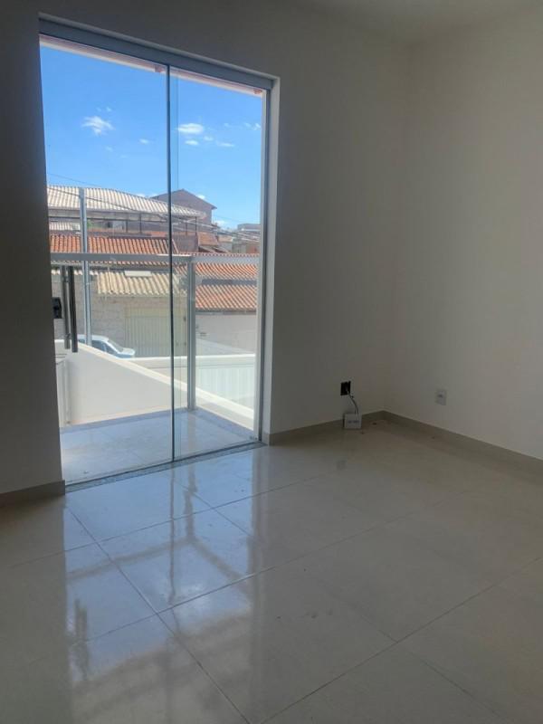 Casa, Jardim das Flores, 3 Quartos, 2 Vagas