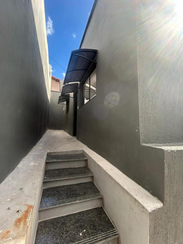 Casa Comercial, Vila Clóris, 3 Quartos, 2 Vagas, 1 Suíte