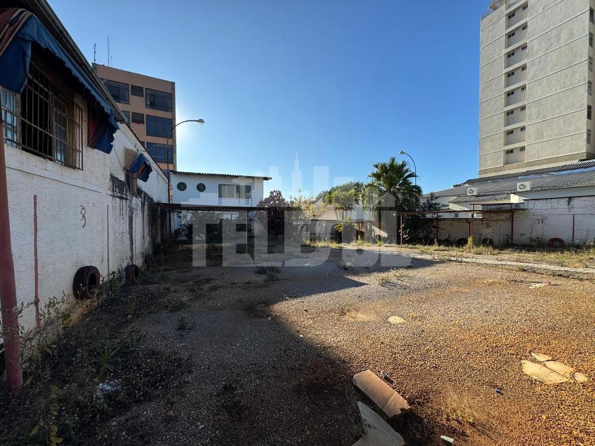 Lote, Centro, 0 Quarto, 0 Vaga