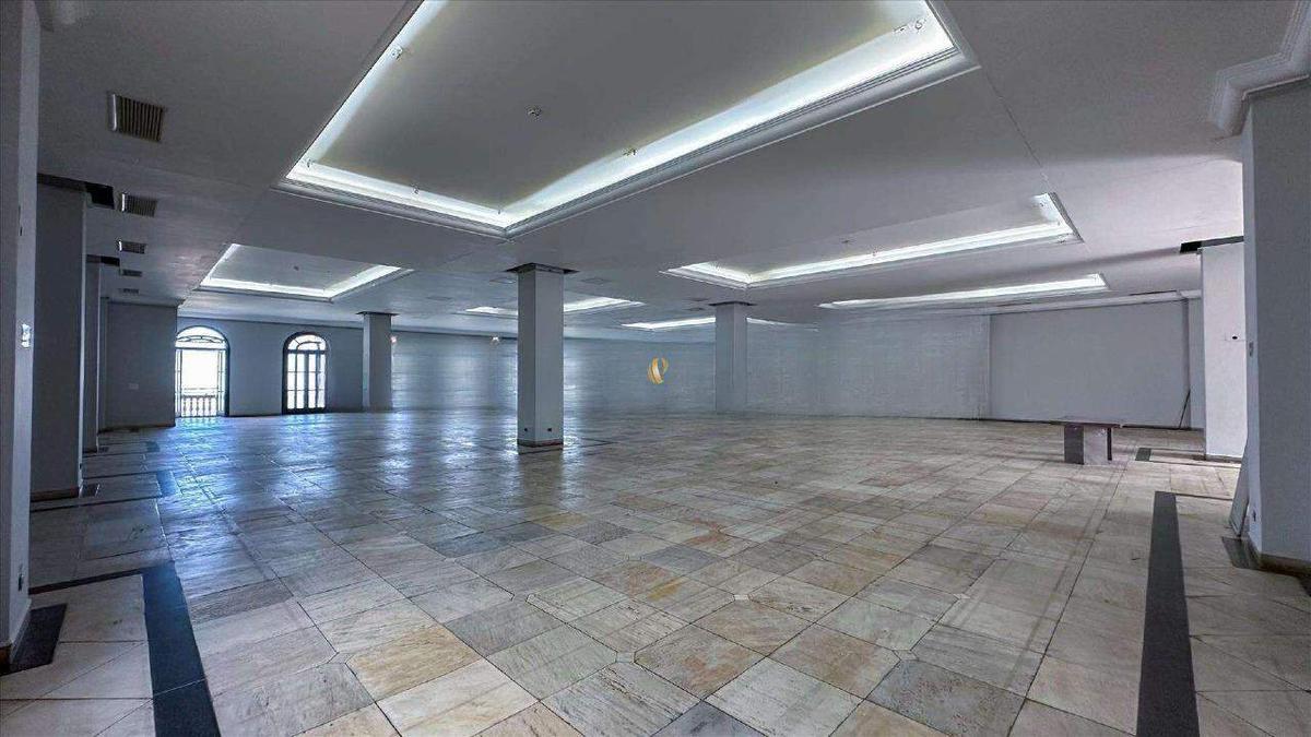 Prédio, Estoril, 0 Quarto, 32 Vagas