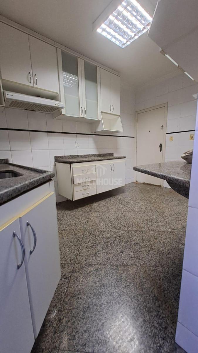 Apartamento, Itapoã, 4 Quartos, 2 Vagas, 1 Suíte
