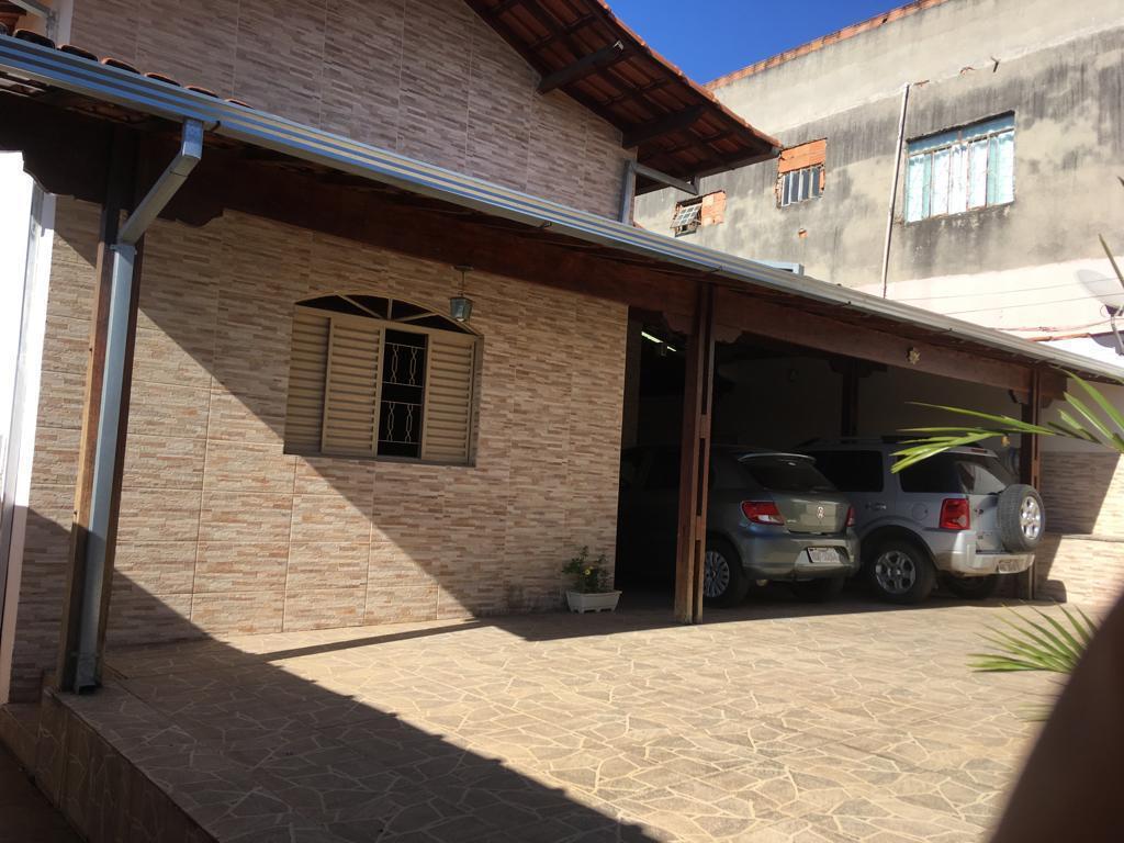Casa, Vale das Amendoeiras, 2 Quartos, 4 Vagas, 1 Suíte