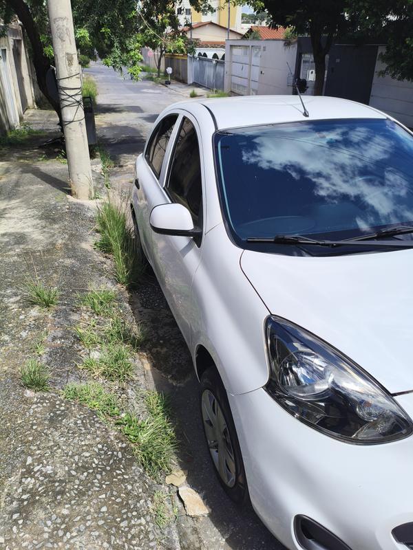 Nissan March S 1.0 12v Flex 5p