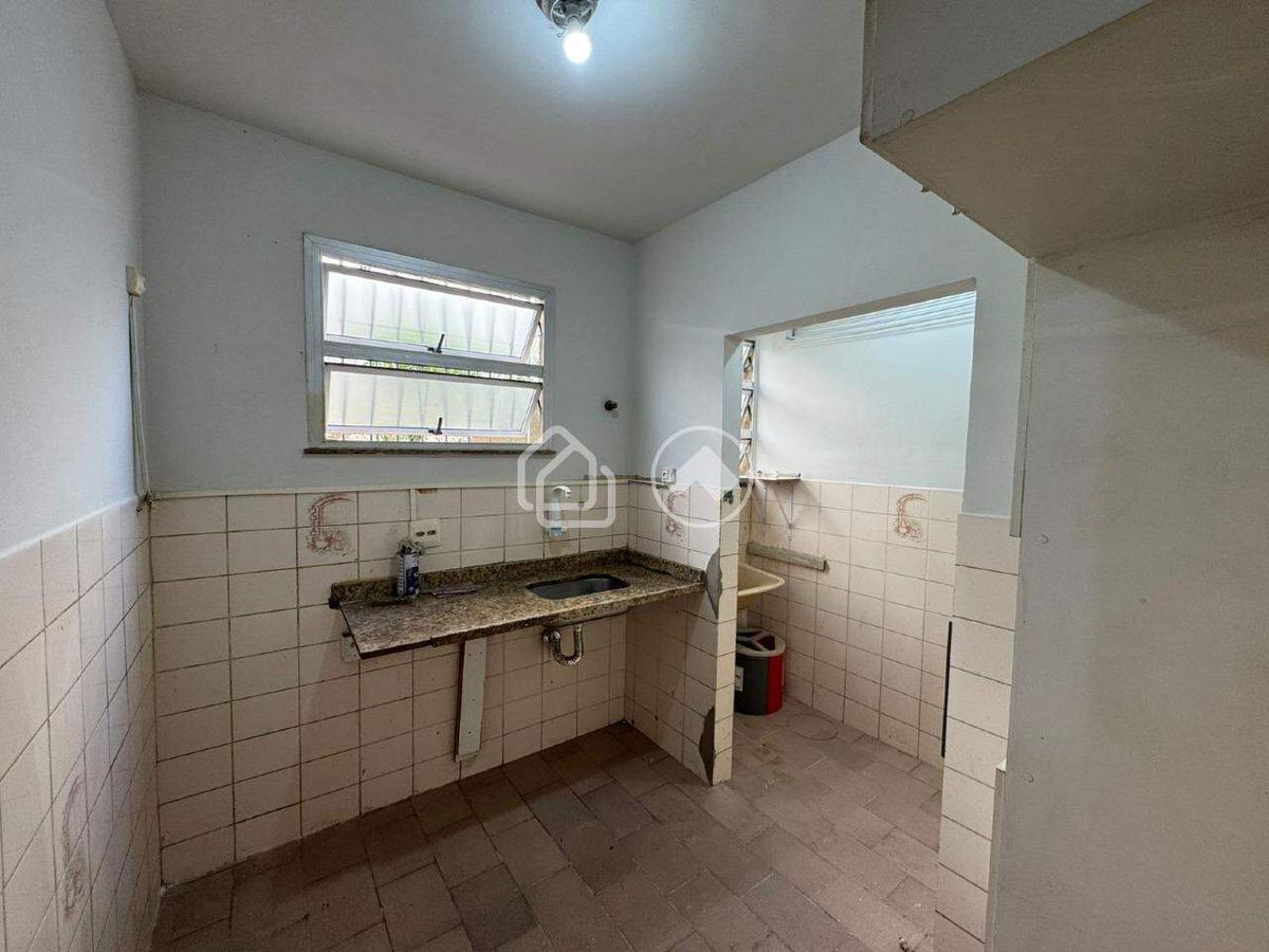 Apartamento, Estoril, 2 Quartos, 1 Vaga