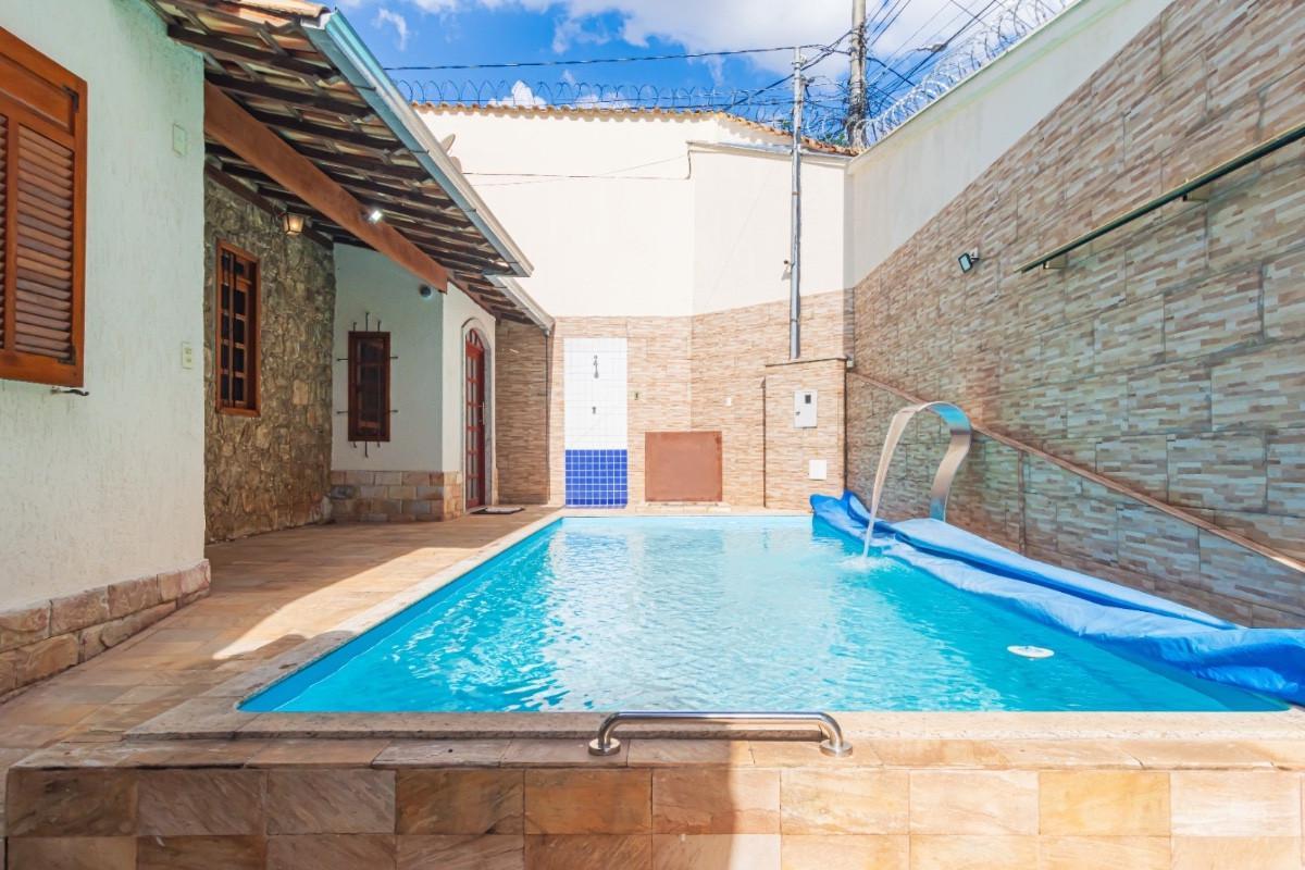 Casa, Itapoã, 4 Quartos, 2 Vagas, 2 Suítes